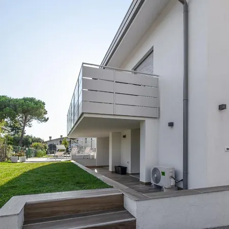 Lejlighed Modern With Shared Pool